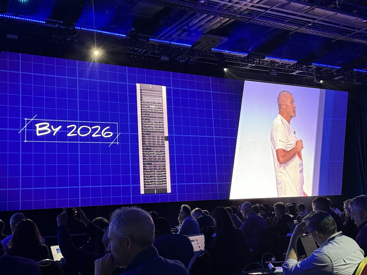 bobodtech's tweet image. Multiple interesting observations from ⁦@JClarkeatDell⁩ on where the #genai future is headed including the fact that AI workloads will surpass traditional workloads by 2026, inferencing demands will surpass training and there will be 2 billion AI-accelerated PCs by 2030.