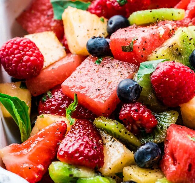 IanMakMakay's tweet photo. Fresh Fruit Salad with Champagne Rosemary Syrup
https://t.co/Arm2Lh9qj0
Visit https://t.co/le5VOvkDWA
#bikinichef #bikinicuisine
via @thebikinichef
https://t.co/6U1vlh2wtF
#FoodFriday #Recipe 😋
