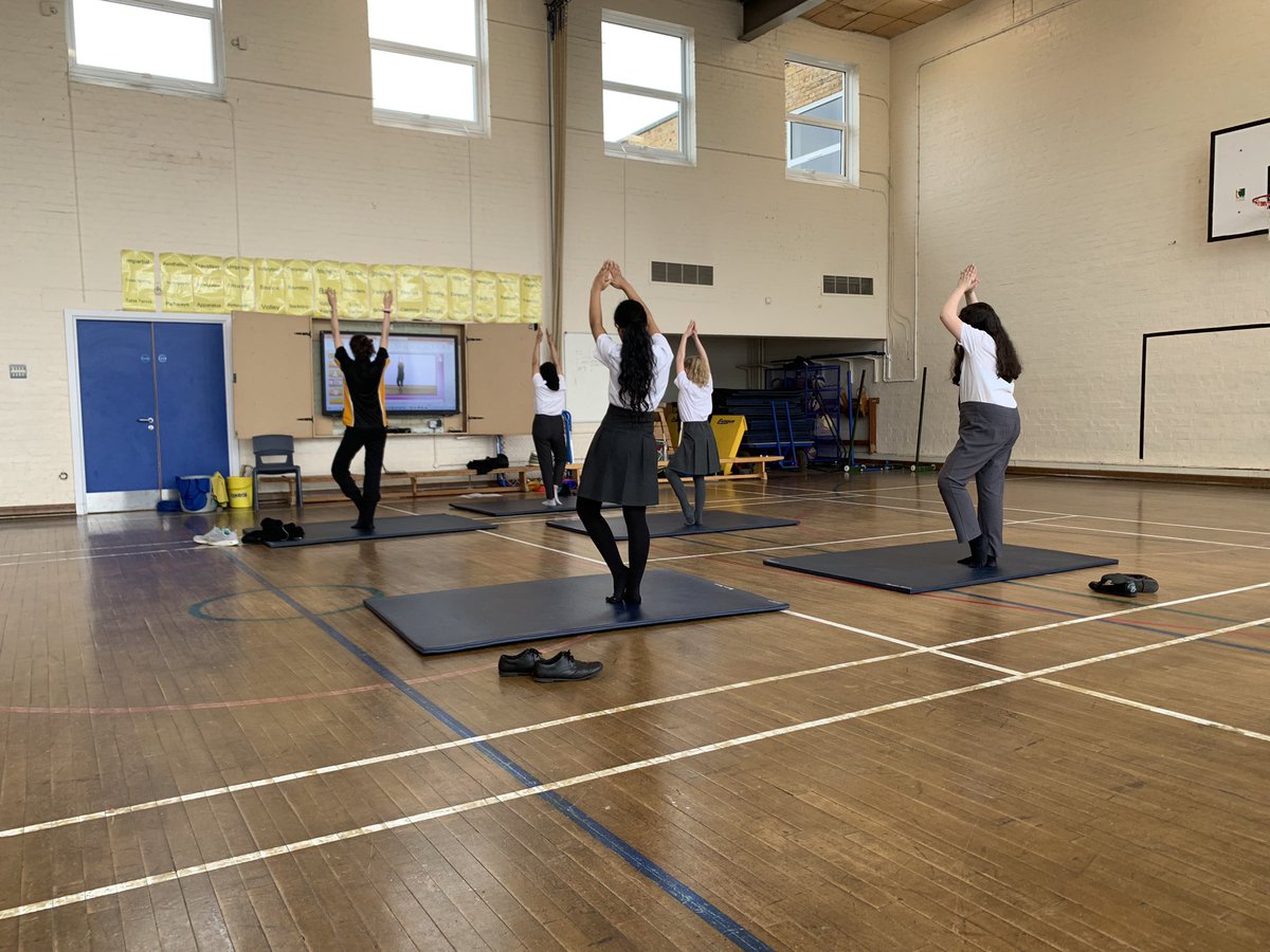 Today in our #ActiveinMind @HallGreenSch session we did some Yoga! Comments during the session were ‘it’s so relaxing’.  We also discussed what we were all grateful for; opportunities, friendships borne out of sports clubs and supportive teachers <a href="/YouthSportTrust/">Youth Sport Trust</a> <a href="/KESSPB/">KESSP.COM</a> .