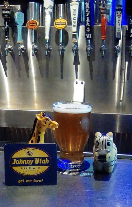 Yesterday's Beer - @GeorgetownBeer 'Johnny Utah' pale ale, at the @YardHouse