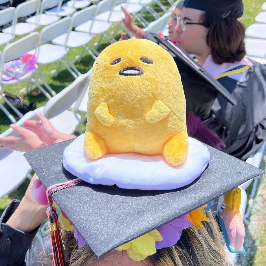 calpolypomona's tweet image. Hey Broncos, vote for your favorite mortarboard from our commencement ceremonies!  #CPPgrad   
These were the top four finalists from the past weekend. Who will be the winner? 
Vote below ⬇️