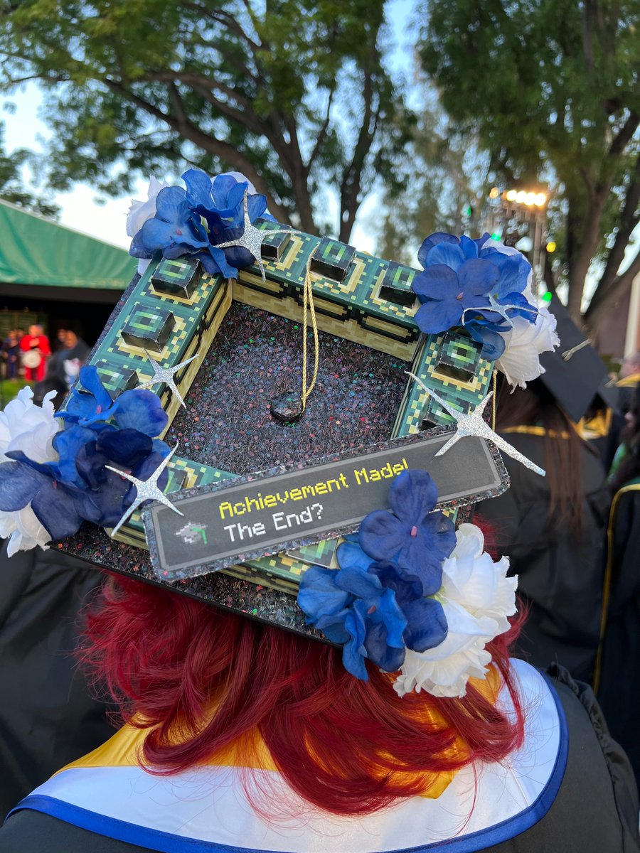 calpolypomona's tweet image. Hey Broncos, vote for your favorite mortarboard from our commencement ceremonies!  #CPPgrad   
These were the top four finalists from the past weekend. Who will be the winner? 
Vote below ⬇️