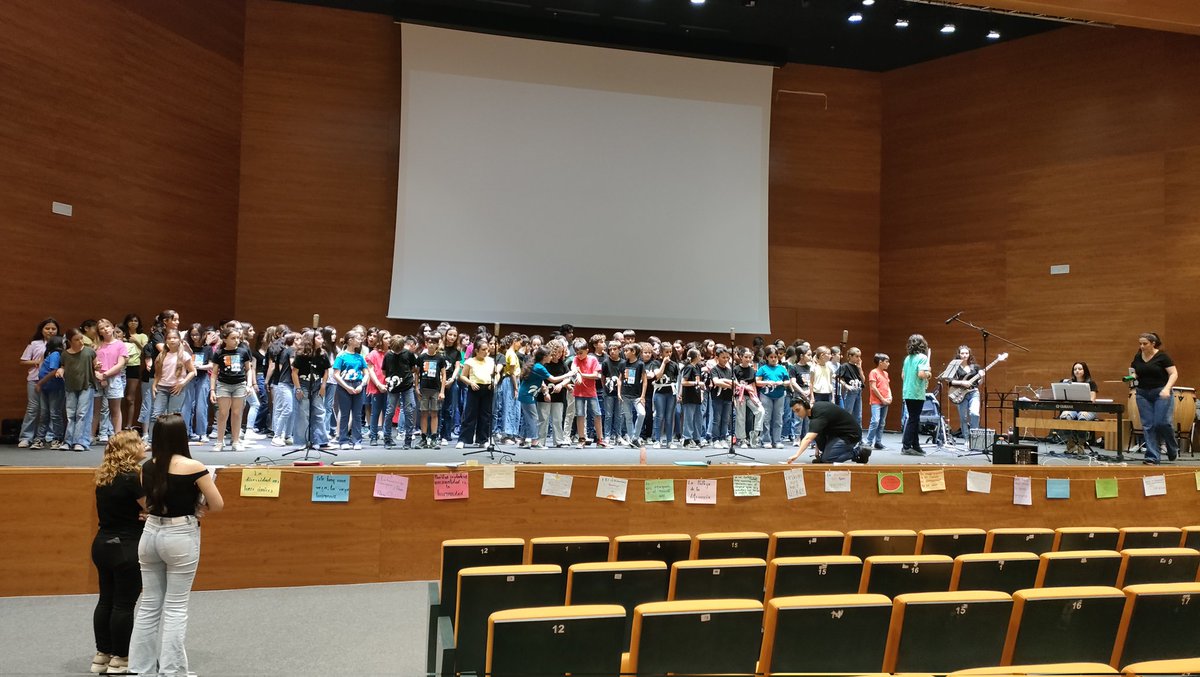 CEM La Palmera tweet media