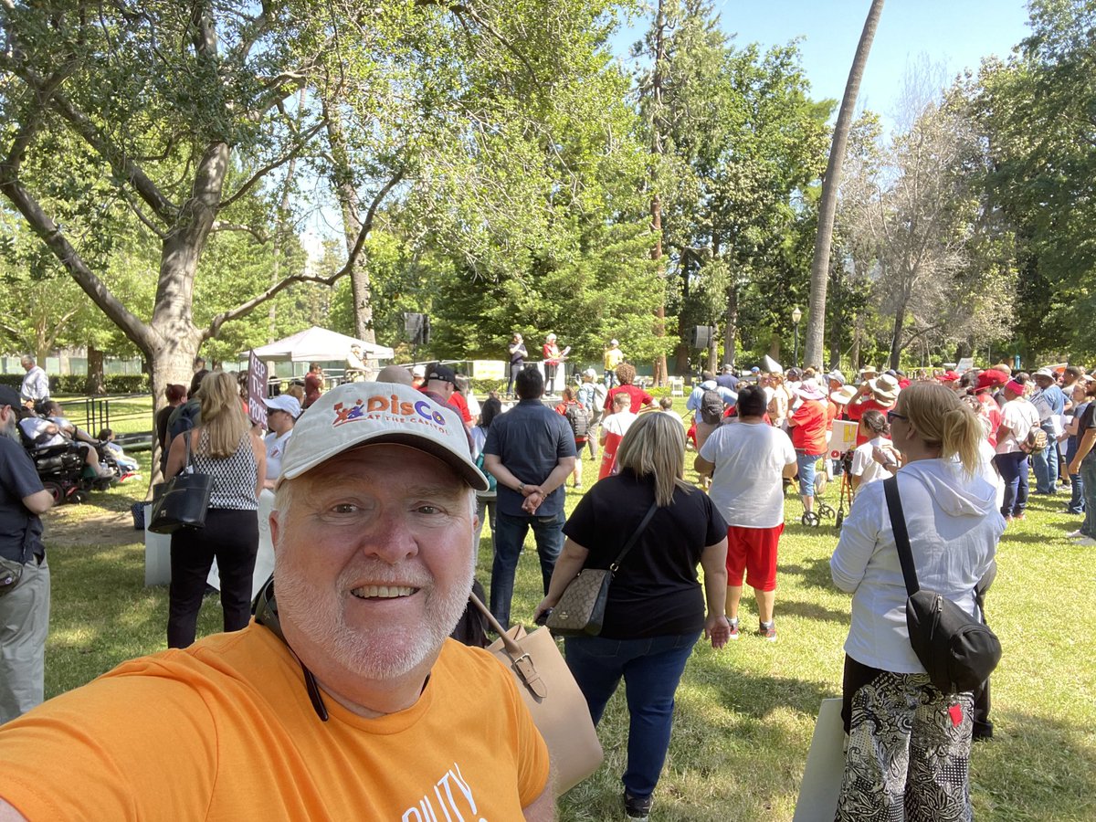 .⁦@CAgovernor⁩ #MayDaymayDay! We are here at the Capitol because you broke your promise to the Disability Community! #KeepThePromise #LantermanAct