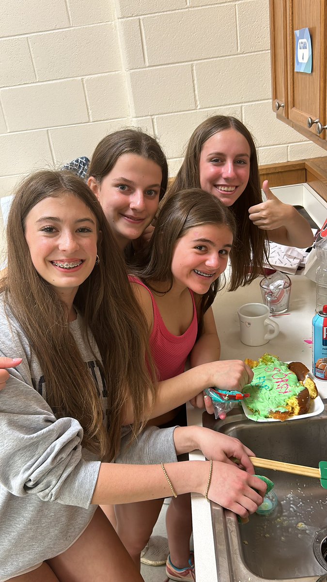 Mr. Neidich tweet media