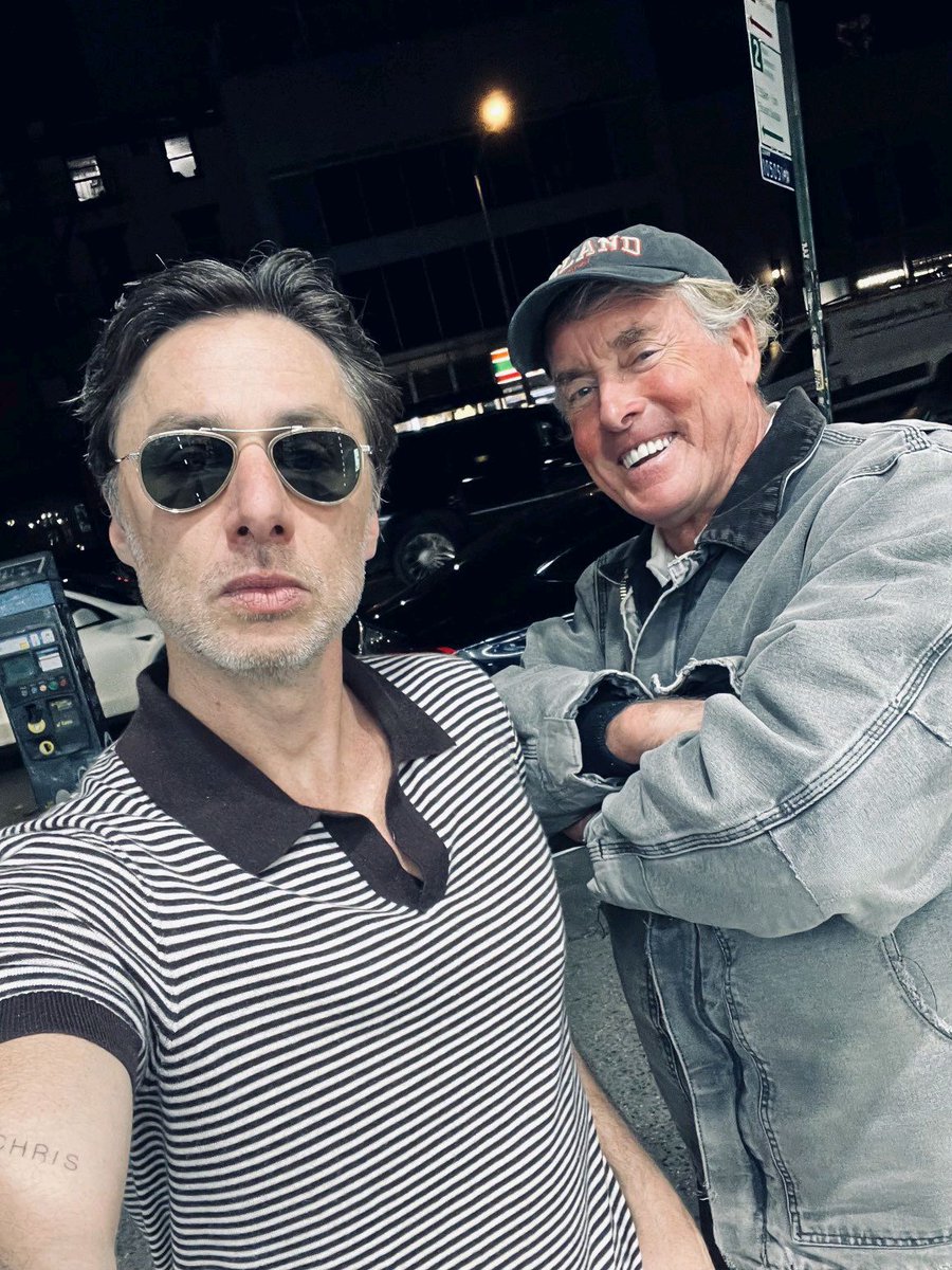 ctpodjcm's tweet photo. You know what this is. #guylove #scrubs #newbie #drcox https://t.co/NFpR76aHUY