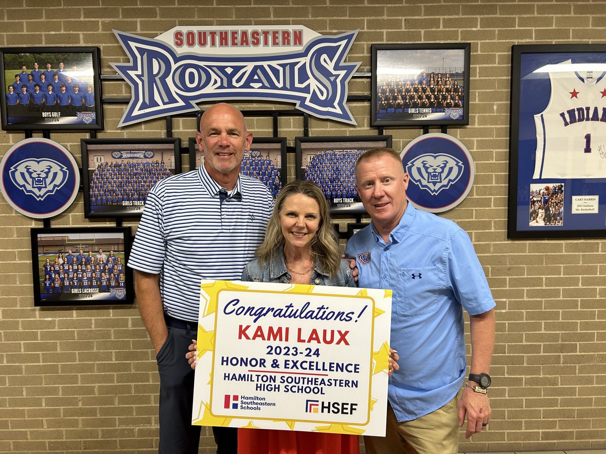 Congratulations Miss Kami on today’s Honor & Excellence Award…. Thankful for all you do for ⁦@HSEAthletics⁩