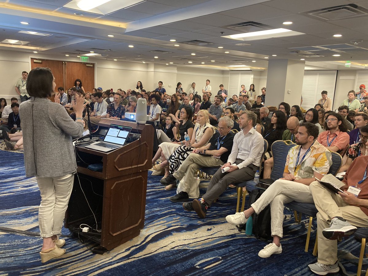 chazfirestone's tweet photo. Such a deep and engaging exchange between between @luosha and @talia_konkle at #phiVis
#VSS2024 @VSSMtg https://t.co/cXnrsOINL3
