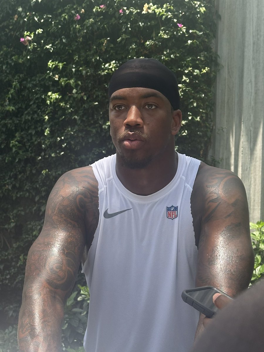 Dolphins S Jevon Holland on Anthony Weaver taking over at DC after Vic Fangio last year: “A complete 180.”

Holland raved about how Weaver relates to players. Asked what the difference is with Weaver, Holland said: “It’s the fact that he’s a good person that makes a difference.”