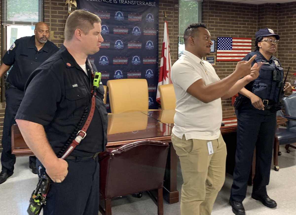 Engine 9 from the U Street firehouse made the trip next door to the @DCPoliceDept 3rd District for the @MayorBowser Silver Signers celebration. The crew provided blood pressure and glucose testing. Every day is a community day. #DCsBravest