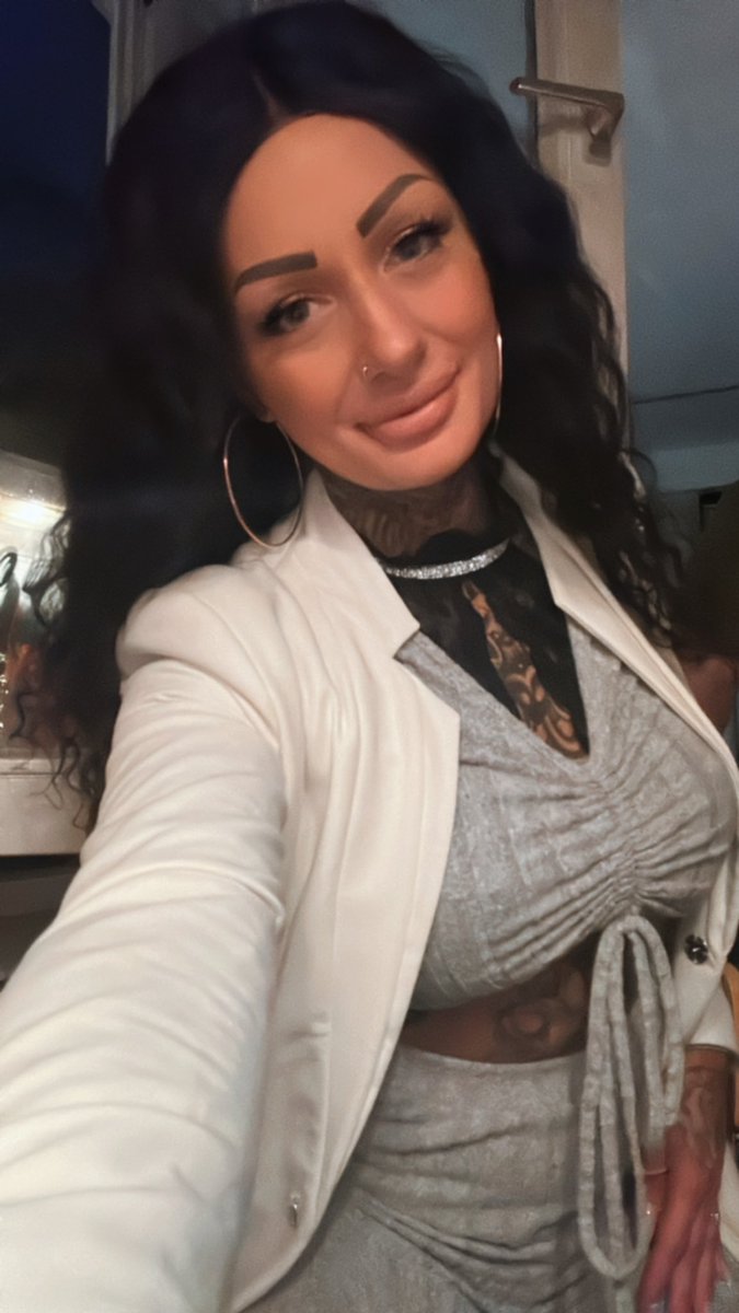 Folgt mir doch auf Telegramm, für heiße Infos🔥🔥🔥👅🔥❤️

t.me/mia_roux_69