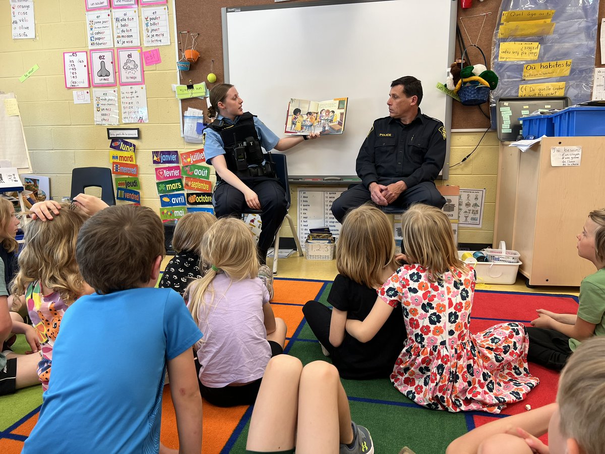 The #UCDSB has teamed up with the Lanark County OPP to bring $12,000 worth of books that emphasize safe and inclusive communities to schools in Lanark County! 

Read more at ucdsb.on.ca/u_c_d_s_b_news…

#MyUCDSBFamily #WeAllBelong

<a href="/OPP_ER/">OPP East Region</a> @LanarkCounty1