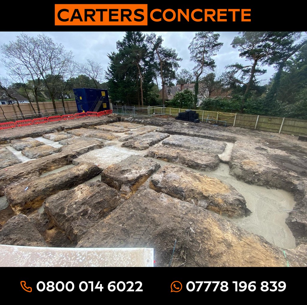 ConcreteCarters's tweet photo. On site pouring 140m3 of foundations for an exciting new commercial site, paving the way for brand new apartments. 

Choose Carters Concrete for reliable results from the ground up! 📞 0800 014 6022 https://t.co/42sn16QW2X
