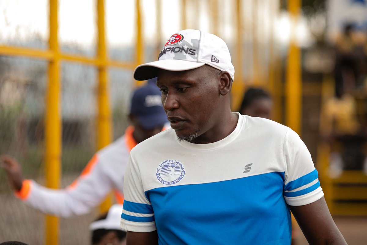 This man waited 20yrs for <a href="/SCVillaJogoo/">SC Villa</a> to reclaim its league crown. We celebrate you our founding Coach <a href="/FKasaija/">frank kasaija Amooti</a>
