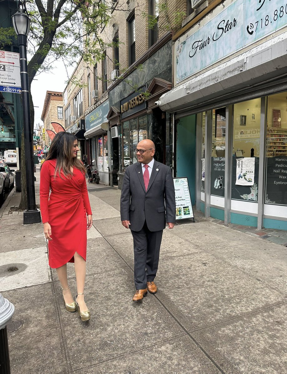 I am proud to endorse Amish Doshi for Queens Civil Court Judge. As a lawyer, I am impressed with his qualifications. He worked his way through NY Law School, government offices & law firms before establishing his own successful practice. Self-made, he will make history as the