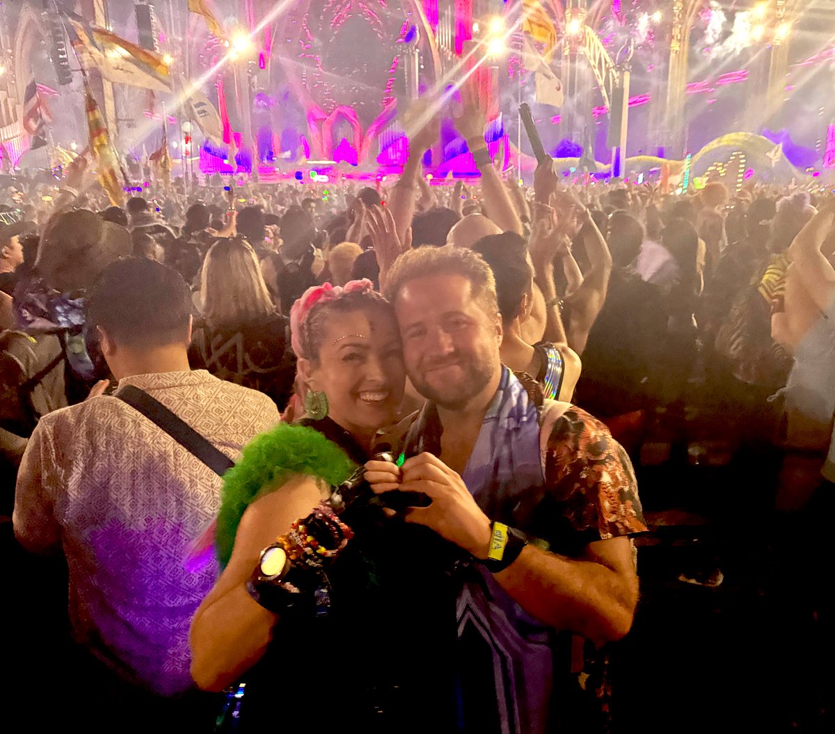 LuckyJadeJules's tweet photo. 11:11 🎡 #FirstEverEDC #DefNotTheLast https://t.co/JQSZEh3Mhl