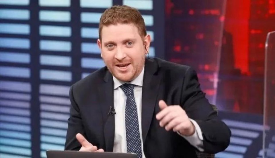 El Pelado De La TV tweet media