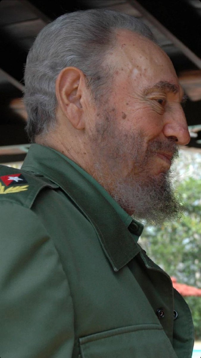 #FidelPorSiempre: 'Estamos persuadidos de que, sin un esfuerzo extraordinario, serio y responsable de carácter mundial, no podrá haber solución a los angustiosos problemas que se abaten sobre nuestros pueblos, y la paz estará en precario'. #CubaPorLaPaz #LatirAvileño @Emp_Avilmat