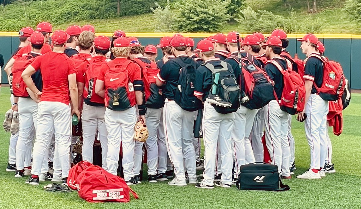 This team played tough & battled hard this season. Super dedicated and truly a team effort. While not the outcome we had hoped for, they gave it their all. Nothing but the best to the seniors and best of luck to all your future endeavors. You will be missed for sure. #YellCornell