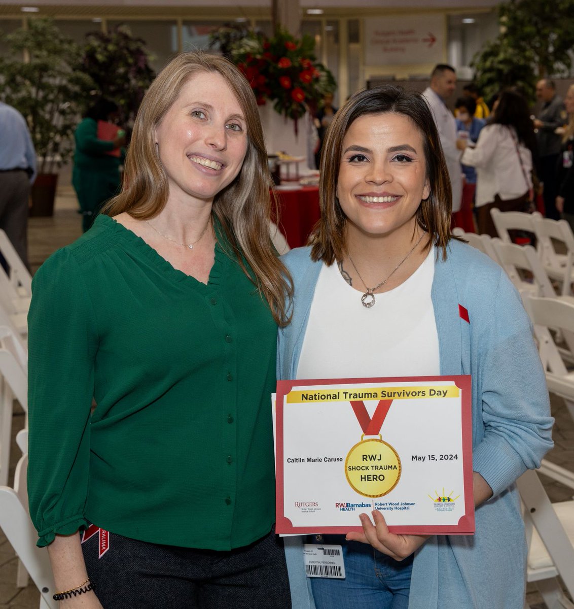 We were honored to host a Trauma Survivors Reunion, celebrating the resilience and strength of individuals who have overcome significant challenges. This special event paid tribute to two recent RWJUH patients, Brianna and Javier. @SurgEdMD @RWJMS