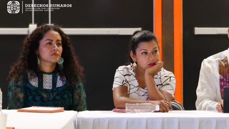 CADH_GobOax's tweet photo. El día de hoy, la Coordinadora para la Atención de los Derechos Humanos, estuvo presente en la instalación de la Sesión Permanente por Temporada de Lluvias y Ciclones Tropicales, encabezada por el Gobernador del Estado junto con el titular de la #CEPCyGR. https://t.co/yIpUdZsEdM