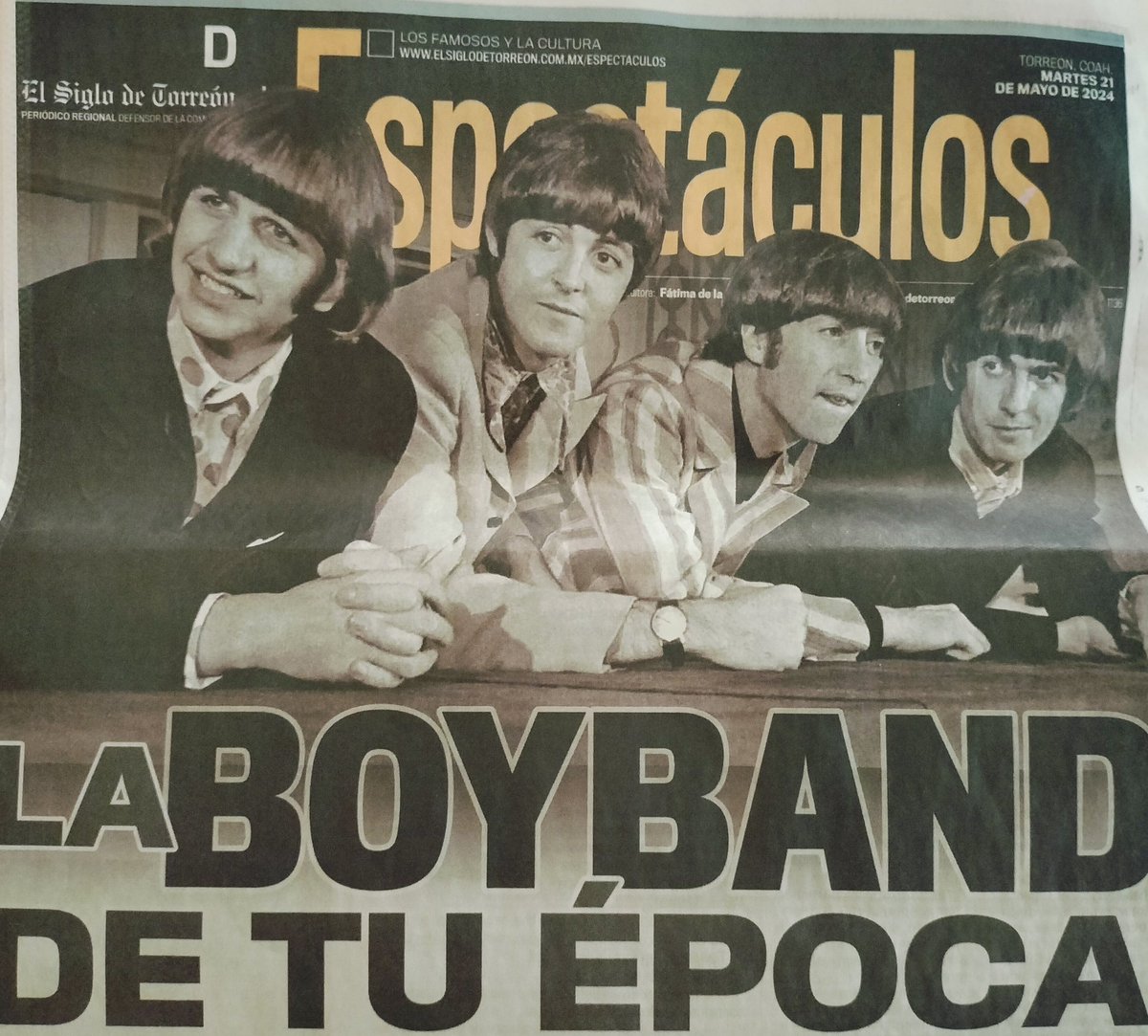 RushersLATAM's tweet photo. 🗞️ ¡Big Time Rush apareció en la edición de hoy del periódico El Siglo de Torreón!

Su fotografía se mostró en la primera página y fueron parte de la sección de espectáculos con el título "La Boyband De Tu Época"

Gracias @torreon ❤️ @bigtimerush

https://t.co/UpRKV4hEmx https://t.co/3nlxojq5I2