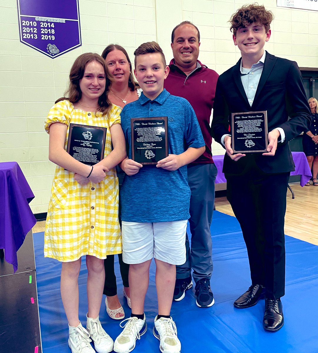 AllThingsBEMS's tweet photo. Congratulations to all our students honored at tonight’s Awards Ceremony. A special shoutout to our Mills-Boscia and Outstanding Student Award Winners pictured here! #180DaysofBEMS https://t.co/ZXmoJZBRhz
