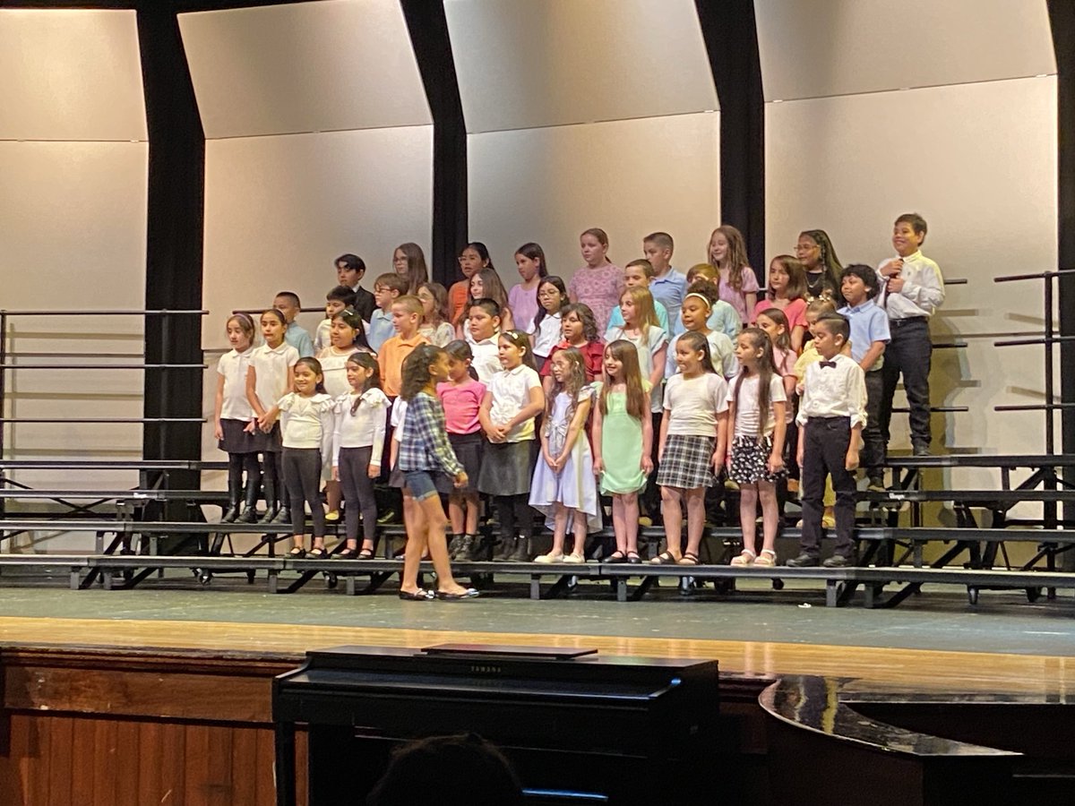 CVS_Matthews's tweet photo. So proud of my students! They did an amazing job at their chorus concert!!! Charlie and Cooper are your #1 fans!!! https://t.co/fPmBvNeq0T