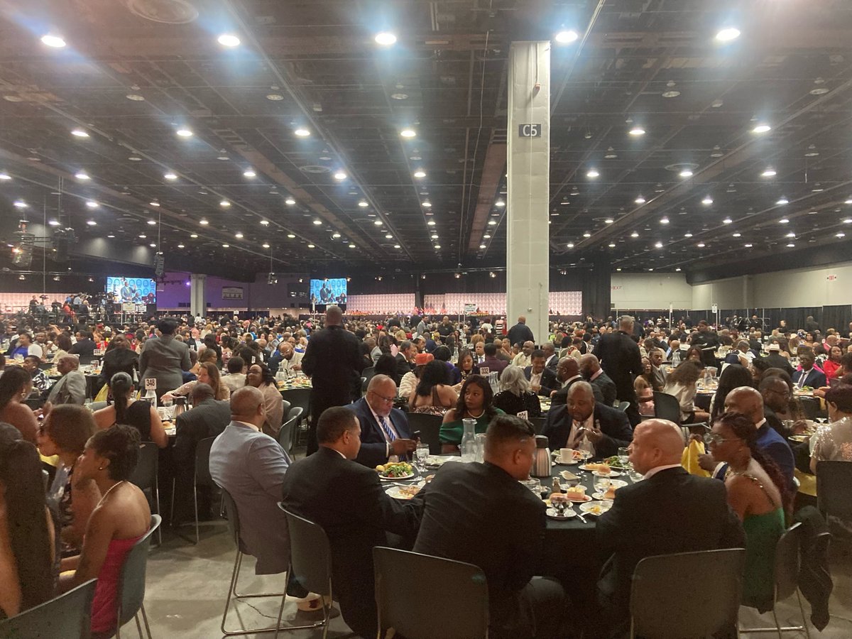 It was so great to be at the 69th annual Detroit NAACP Fight For Freedom Fund Dinner, the largest seated dinner of its kind in the world, and to hear from so many of Detroit's leaders and President Biden. This dinner is always an event to behold and it was an honor to join the