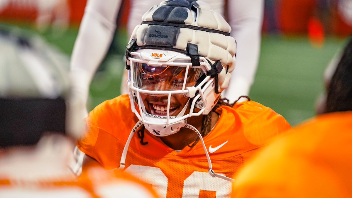 favorite frames: 𝙉𝙞𝙜𝙝𝙩 𝙎𝙘𝙧𝙞𝙢𝙢𝙖𝙜𝙚 𝙀𝙙𝙞𝙩𝙞𝙤𝙣 🌌 #GBO 🍊