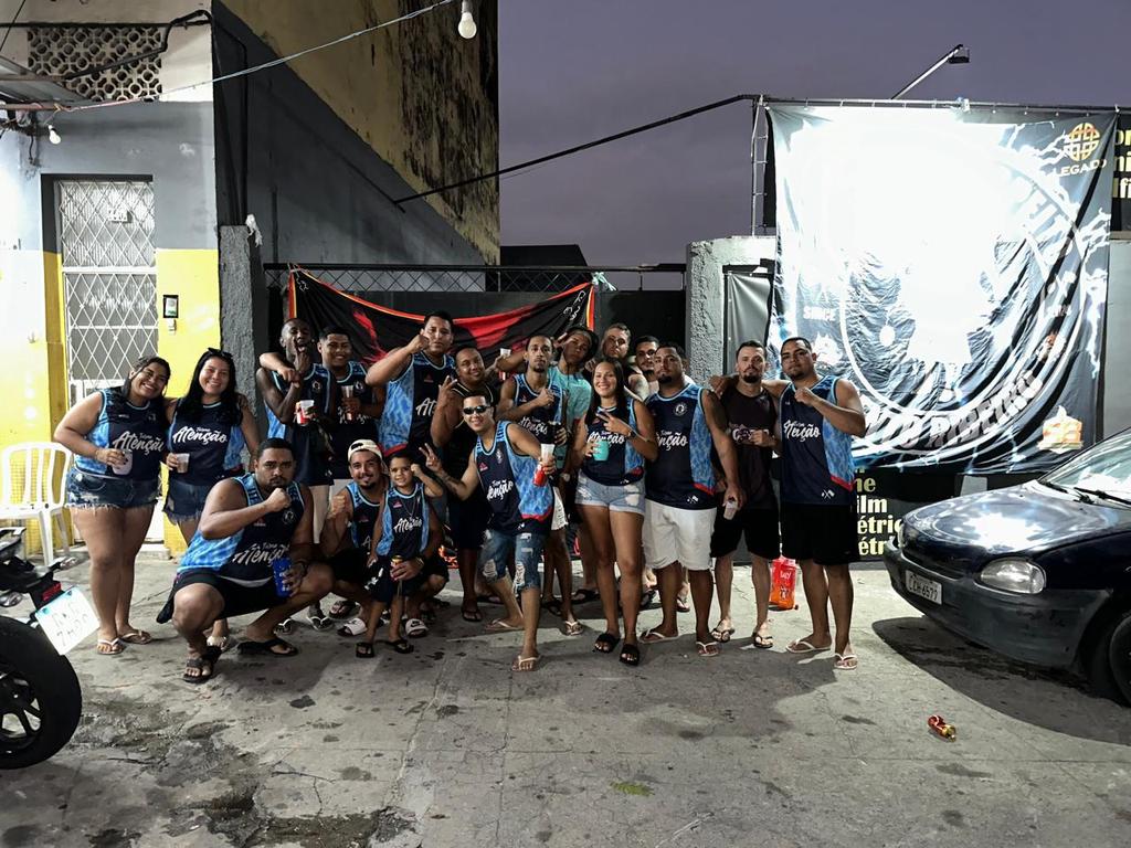 um pouco de domingo muito gelo e muita gastação. 💪🏻🪓🎌🍻