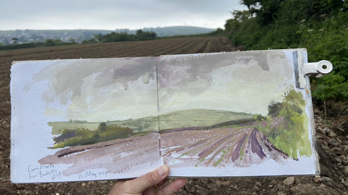 Sketching today at Bucketts Hill in Redruth 
#art #sketch