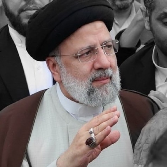 TheSaviour's tweet photo. 🇮🇷 President Raisi was a GREAT MAN! https://t.co/QLohDQU42q