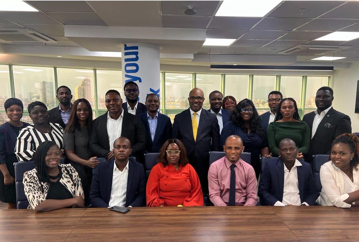 onyia_chike's tweet photo. AT KPMG TODAY!

Spoke to Senior Managers about “Building Resilience!”

#Resilence #BuildingResilience #ResilienceAtWork https://t.co/2Z1DsCirJm