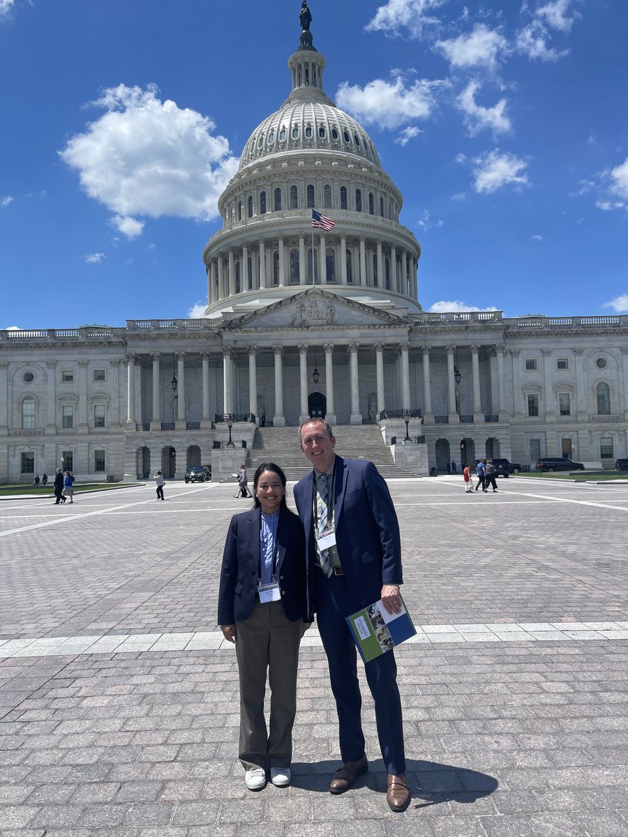 Tarita_ThomasMD's tweet image. Northwestern Medicine taking over Capitol Hill for #ASTROAdvocacy Day! #radoncs from all over the US are here to tell Congress: #Payment reform #cancer survivorship #cancer research