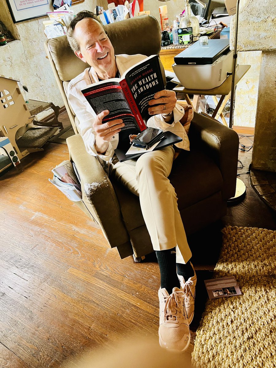 Happy Pub day to OSCAR winner, NYT BEST SELLING author, Graham Moore!!! Barry loves it!