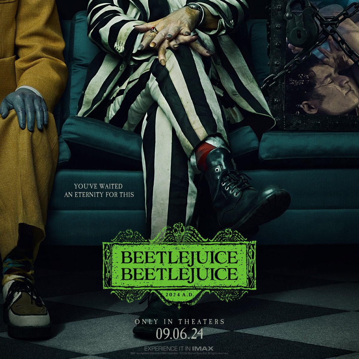 Confira o novo pôster de 'Beetlejuice Beetlejuice', sequência do clássico de 1988, que estreia dia 6 de setembro nos cinemas americanos via @wbpictures. Dirigido novamente por Tim Burton, o filme traz de volta nomes como Michael Keaton, Winona Ryder e Catherine O'Hara no elenco.