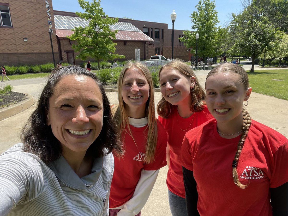 A trip to Montclair  @msuredhawks today for @ATSNJ #athletictraining student workshop. We had 1 future hawk and 2 exercises science/med school bound #studentathletes enjoy a full day of learning! Although the shirt color wouldnt be our 1st pick #goliners #proudAT #brightfutures
