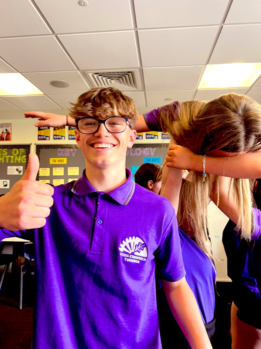 Year 9 has thoroughly enjoyed a <a href="/franticassembly/">Frantic Assembly</a> and physical theatre exploration lesson today! 
Teamwork and trust at its best. 
Da iawn team! 🎭☺️