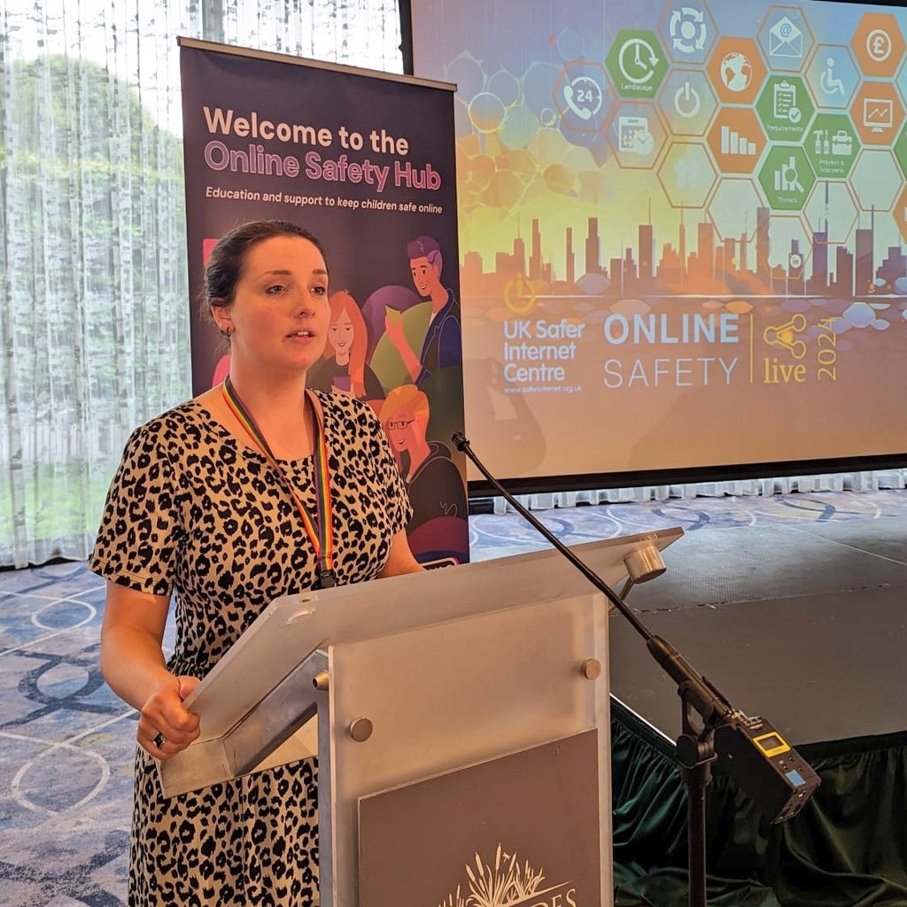 Ed_Authority's tweet photo. Thank you to all the teachers and educators who attended the   Online Safety event today co-hosted by @UK_SIC, @C2k_info and EdIS.

FREE spaces still available for both sessions tomorrow (Cookstown) and Thursday (Belfast).

Sign up ⬇️
https://t.co/NuLOXPFVFe https://t.co/VPQE0NCujo
