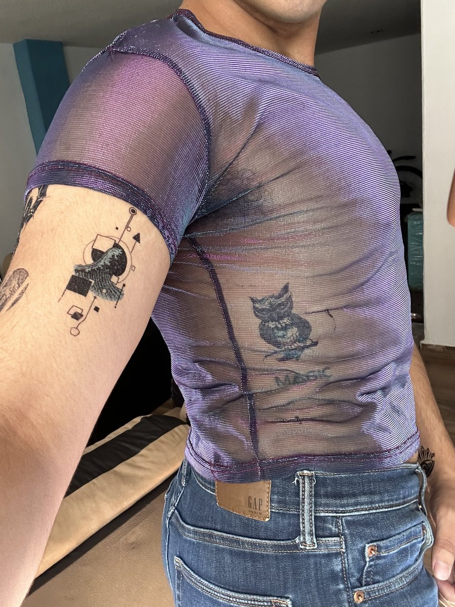 nnh95's tweet photo. Los tatuajes que nos pusimos para el finde. https://t.co/ZzKmNABBj8