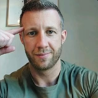 🚨🇬🇧 BREAKING

SPY FOR CHINA FOUND DEAD

A Former British Royal Marine, charged with spying for China, has been found DEAD

Matthew Trickett, 37, was found dead in a park in Maidenhead, Berkshire on Sunday

Just a few days prior Trickett was charged with spying for the Chinese