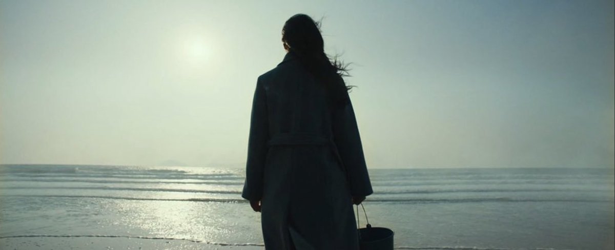 TheCinesthetic's tweet photo. decision to leave (2022) dir. park chan-wook https://t.co/oBT8N2K3fu