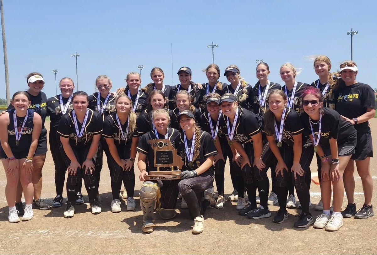 Lauren Turner (@lturner2025) on Twitter photo State CHAMPIONS!!! To say I am proud of this team is an understatement. So thankful for my team, coaches, and community that came to support.<a href="/kasey_grif/">Kasey Griffith</a> @edmondcoach5 <a href="/RiverHawksSB/">🥎 RiverHawks Softball 🥎</a> <a href="/CCRoughridersSB/">Crowder College Softball</a> <a href="/UCMJensSoftball/">Jennies Softball</a> @CoachFullerPitt <a href="/CoachBradF/">Brad Fuller</a> <a href="/BearCSoftball/">Missouri State Club Softball</a> <a href="/KU_Rowing/">Kansas Rowing</a> State CHAMPIONS!!! To say I am proud of this team is an understatement. So thankful for my team, coaches, and community that came to support.<a href="/kasey_grif/">Kasey Griffith</a> @edmondcoach5 <a href="/RiverHawksSB/">🥎 RiverHawks Softball 🥎</a> <a href="/CCRoughridersSB/">Crowder College Softball</a> <a href="/UCMJensSoftball/">Jennies Softball</a> @CoachFullerPitt <a href="/CoachBradF/">Brad Fuller</a> <a href="/BearCSoftball/">Missouri State Club Softball</a> <a href="/KU_Rowing/">Kansas Rowing</a>
