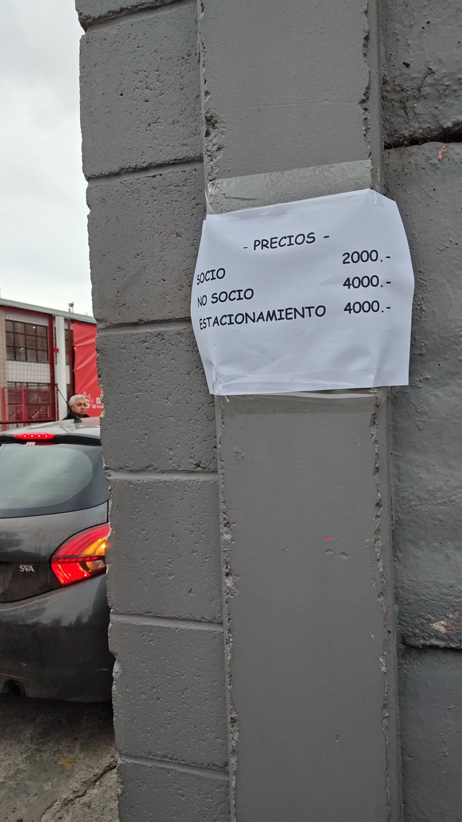 🔴 Según me comentaron en la entrada, está habilitada la entrada para hinchas de Independiente.

Precios 👇