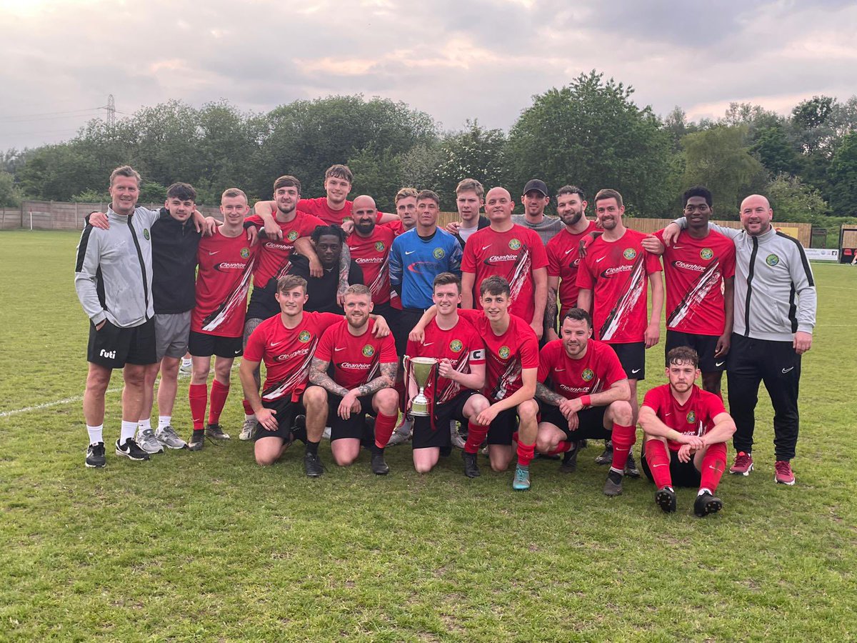 🏆 DIVISION 3 CHAMPIONS 🏆

Congratulations to <a href="/HindsfordFC/">Hindsford.AFC.Official</a> Reserves who have won the Division 3 title for the second consecutive season.  What a fantastic achievement 👏🏻 

The trophy was presented to the club following the conclusion of today’s game 🔥