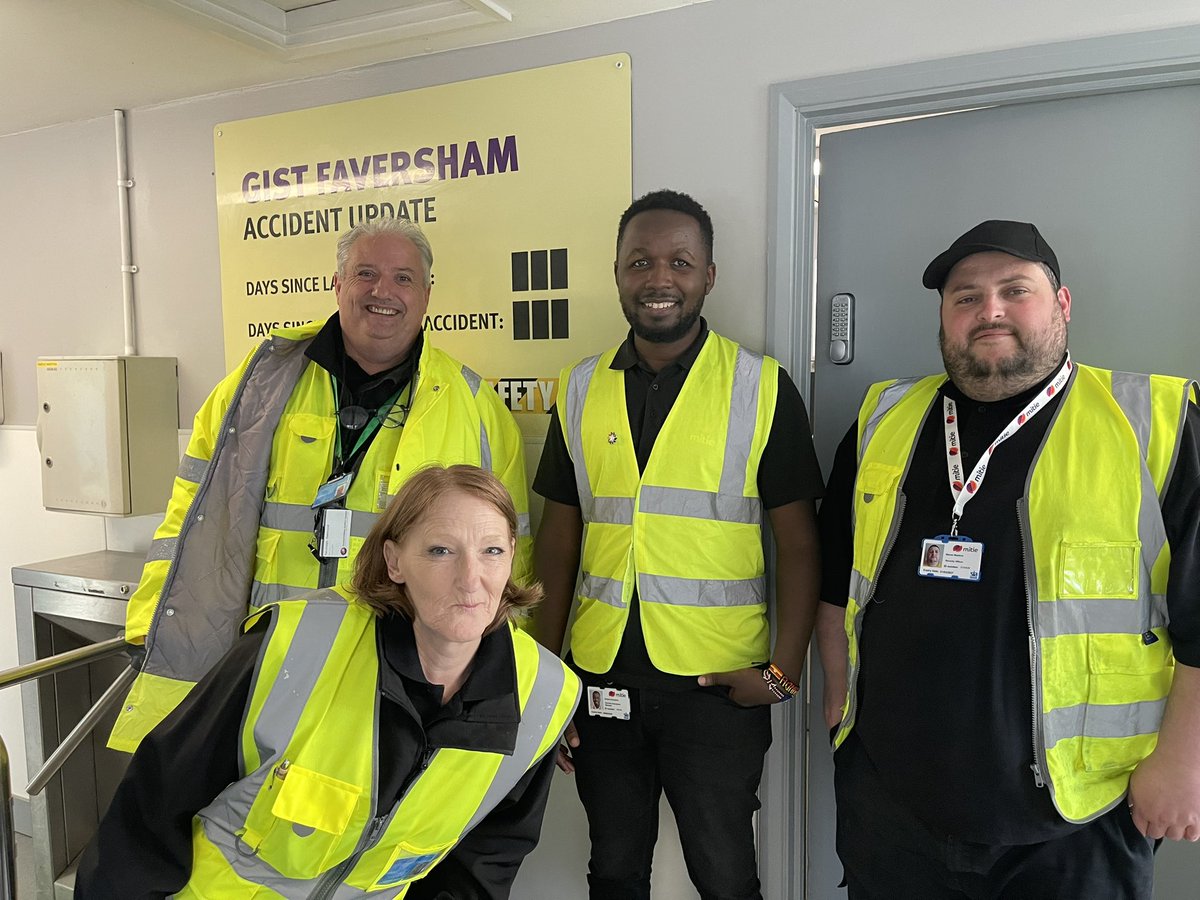 Great day meeting the team in Faversham Andrea, Steve, Des and Operations Manager Ibrahim Setyabule a very well respected team by all on site and very positive meeting with the on site client! Great work all round. 👍🏻
<a href="/MitieSecurity/">Mitie Security</a> <a href="/marksandspencer/">M&S</a>