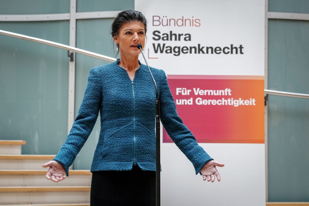 Am 09. Juni 2024 ist die Europawahl. Es gibt für mich nur eine Partei. Listenplatz 28. BSW - Bündnis Sahra Wagenknecht. Für Vernunft & Gerechtigkeit. #TeamSahra ❤️✊🏼