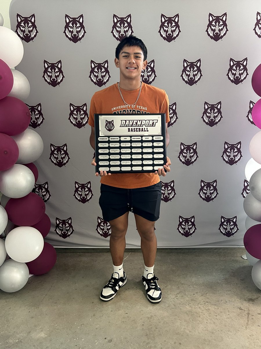 Congrats to <a href="/torresgt23/">Gary Torres Jr</a> for being awarded our team’s Most Valuable Player last night at our Spring Sports Ceremony! <a href="/BuildThePack/">BuildThePack</a> <a href="/DavenportWolves/">DHS Wolves Athletics</a> <a href="/cisdnews/">Comal ISD</a> <a href="/BMar1842/">Brian Martinez</a>