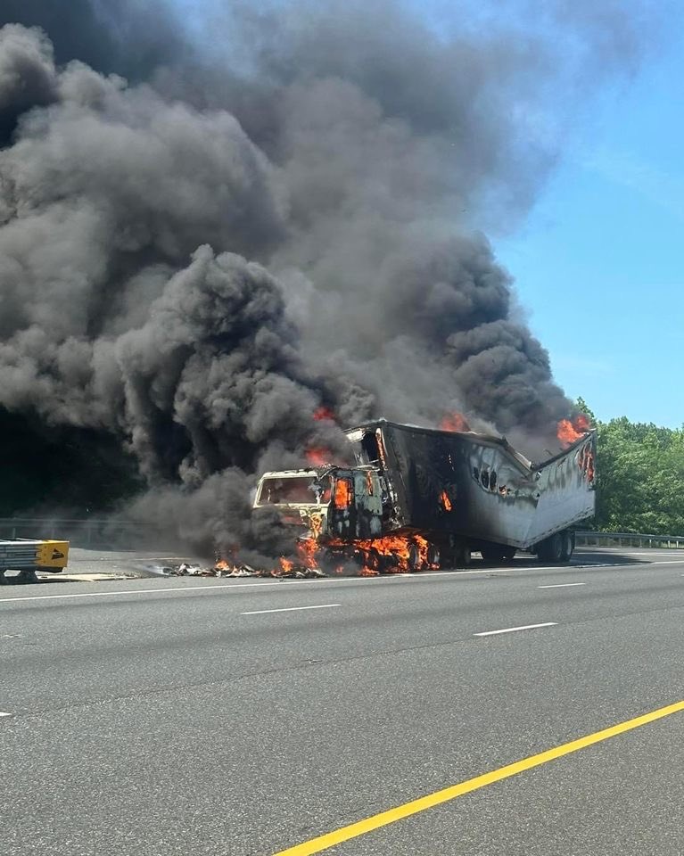 ROSEDALE 28-5 TRACTOR TRAILER FIRE ON CITY COUNTY LINE